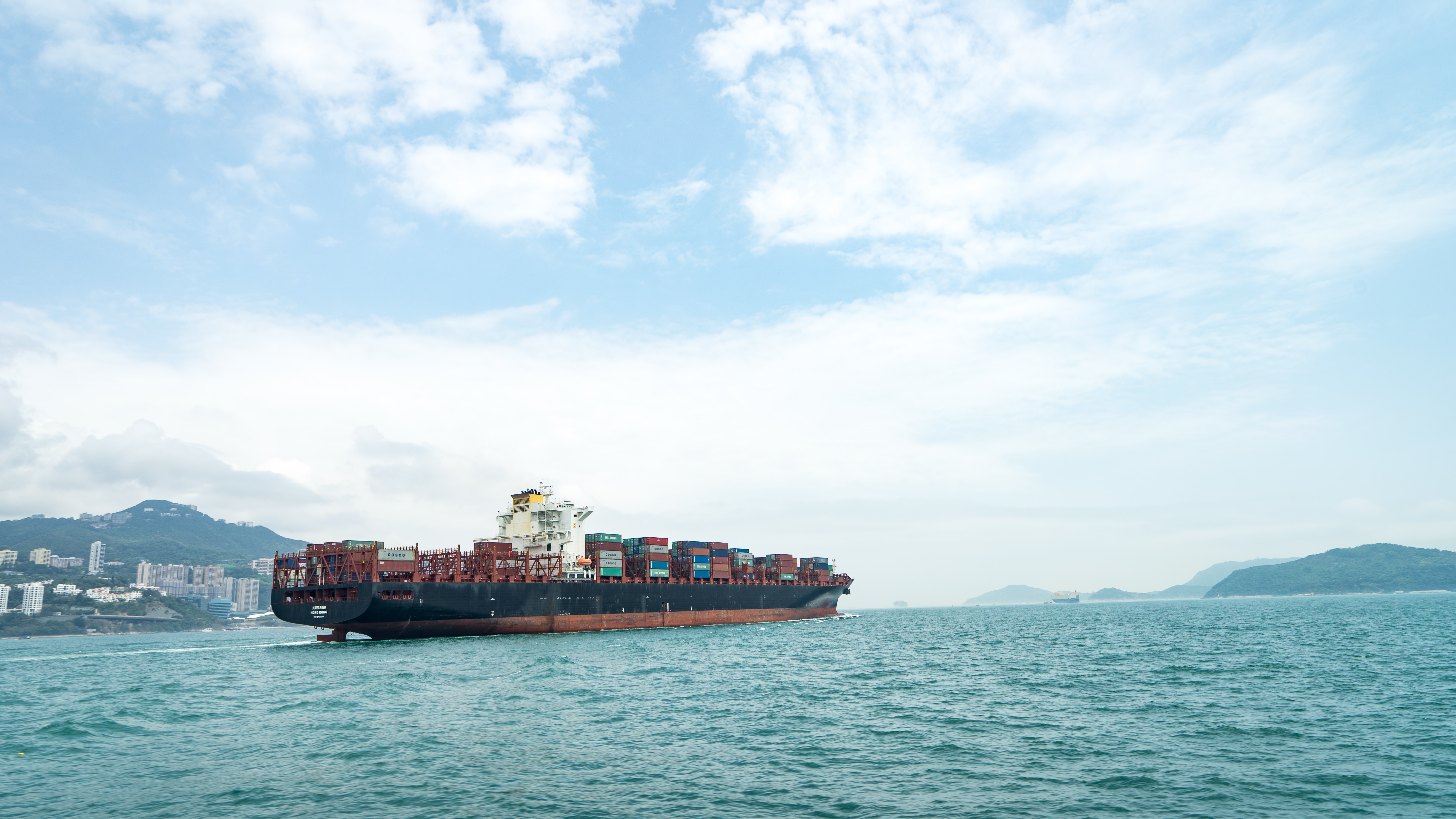 Exploring the Benefits of Working with a Freight Forwarder from China