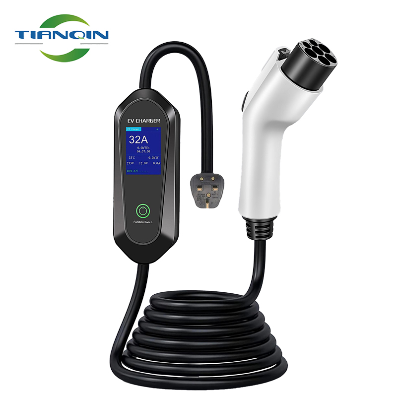Household GBT 3.5KW 16A Adjustable Portable EV Charger IEC 62752  Power Plug EV Charging Station