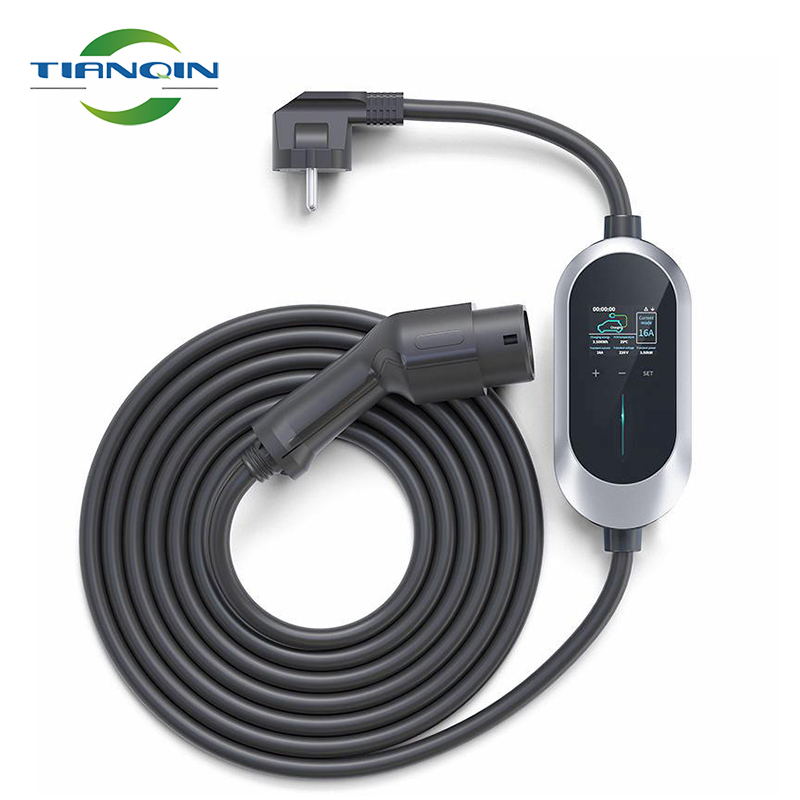 High Quality Electric Vehicle Cargador 3.5KW 7KW EU Standard Type 2 GBT Electric Car Charging Station Portable EV Cargador