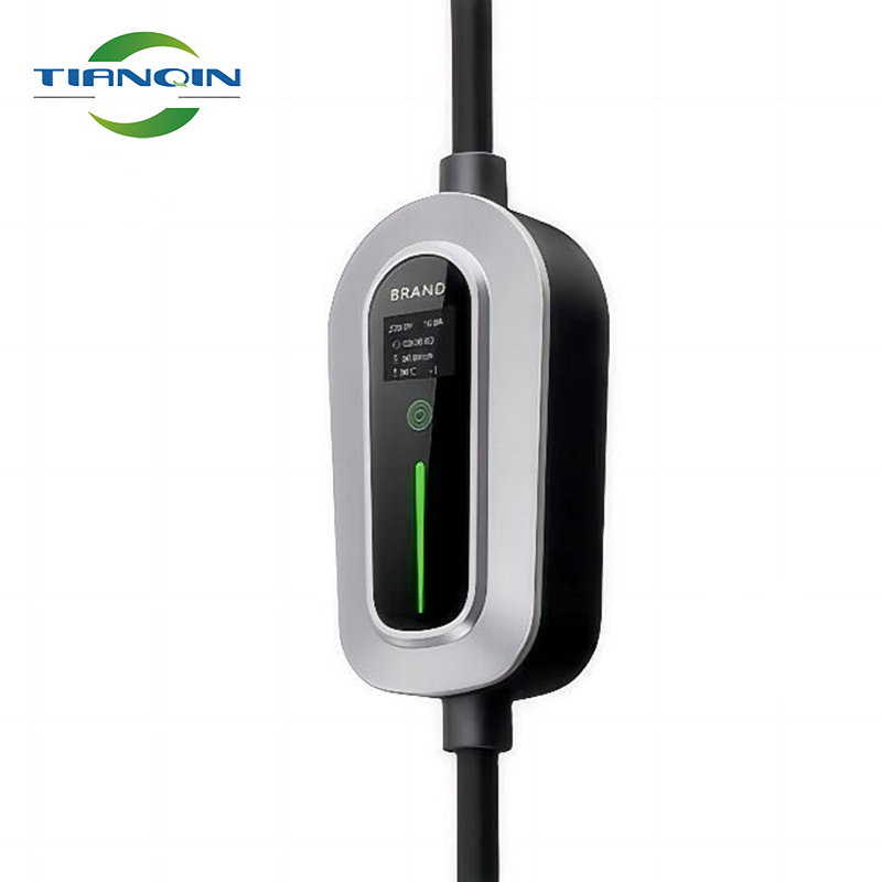 New energy 32A 7KW Type 2 IP65 Portable EV Cargador 7KW Electric Car Charging Station