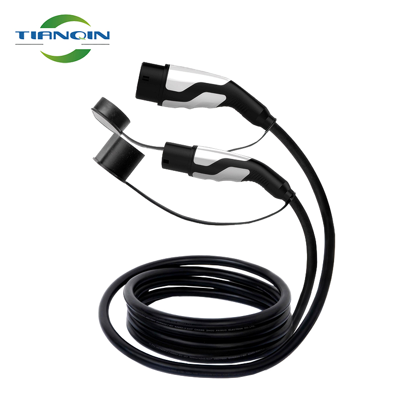 22kW 32A Type 2 to Type 2 electric vehicle charging cable