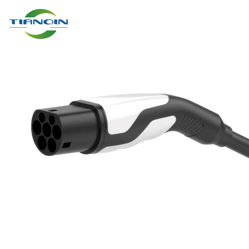 22kW 32A Type 2 to Type 2 electric vehicle charging cable