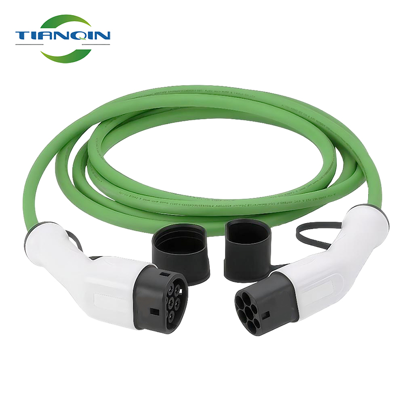 1 Phase 3 Phase 16A 32A Portable EV Car Charger Extension Cable EV Connector Type 2 To Type 2 EV Charging Cable
