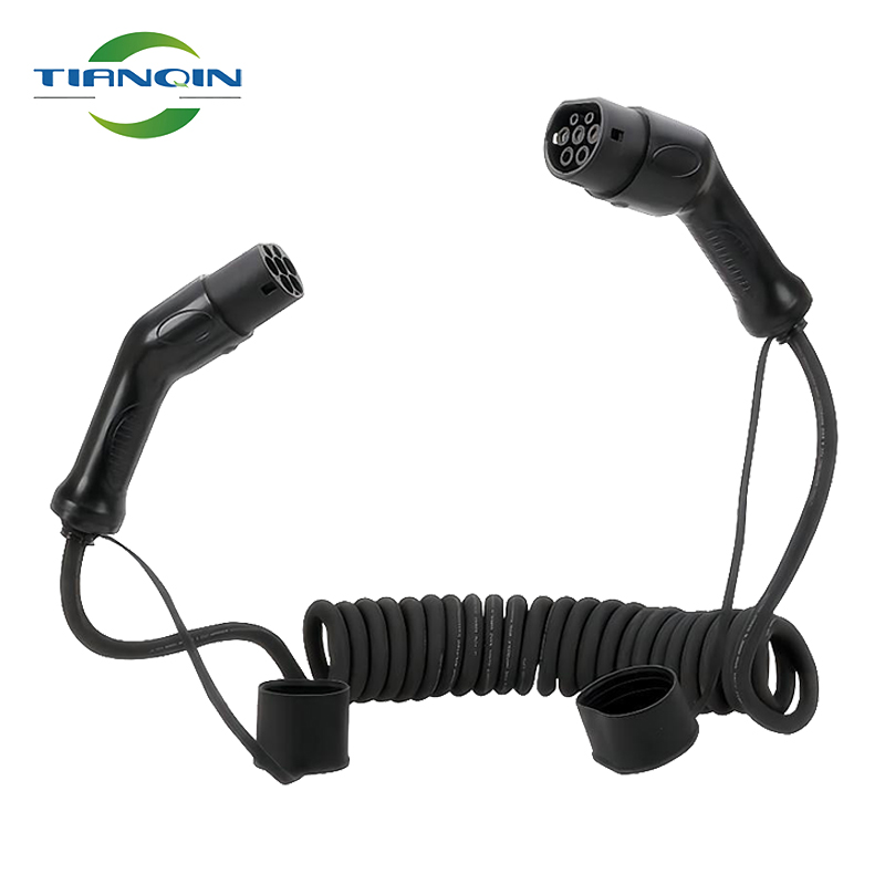 1 Phase 3 Phase 16A 32A Portable EV Car Ladegerät Extension Cable EV Connector Type 2 To Type 2 EV Charging Cable