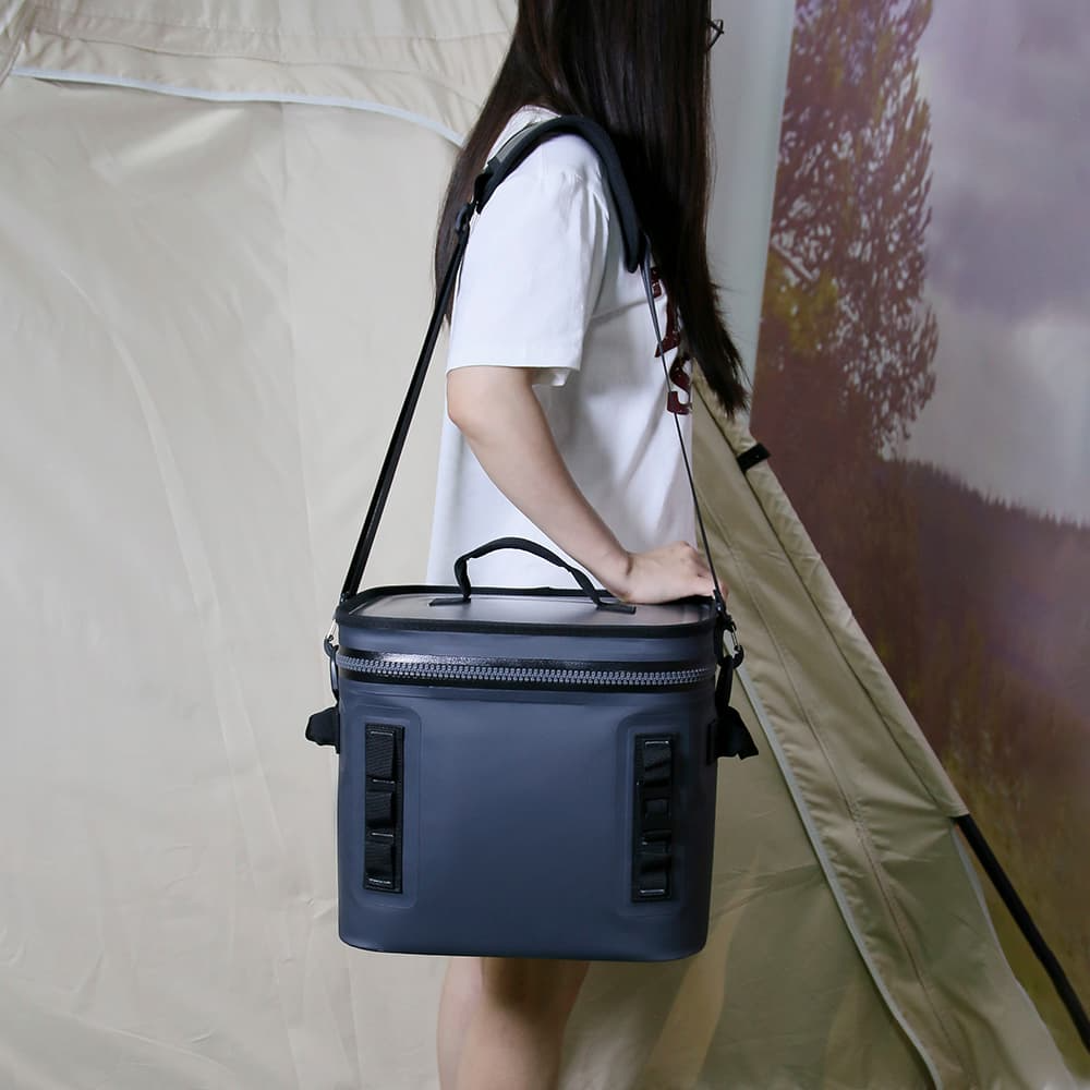 14l Zippered Waterproof Cooler Bag