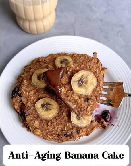 I Baked an Anti-Aging Banana Cake & Ate It for a Week