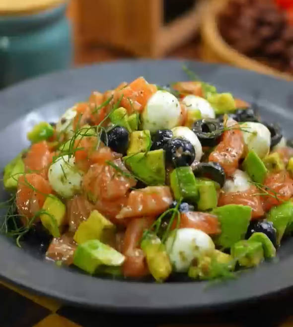 Glow Up Your Skin: Delicious Truffle Olive Salmon Salad Loaded with Antioxidants!