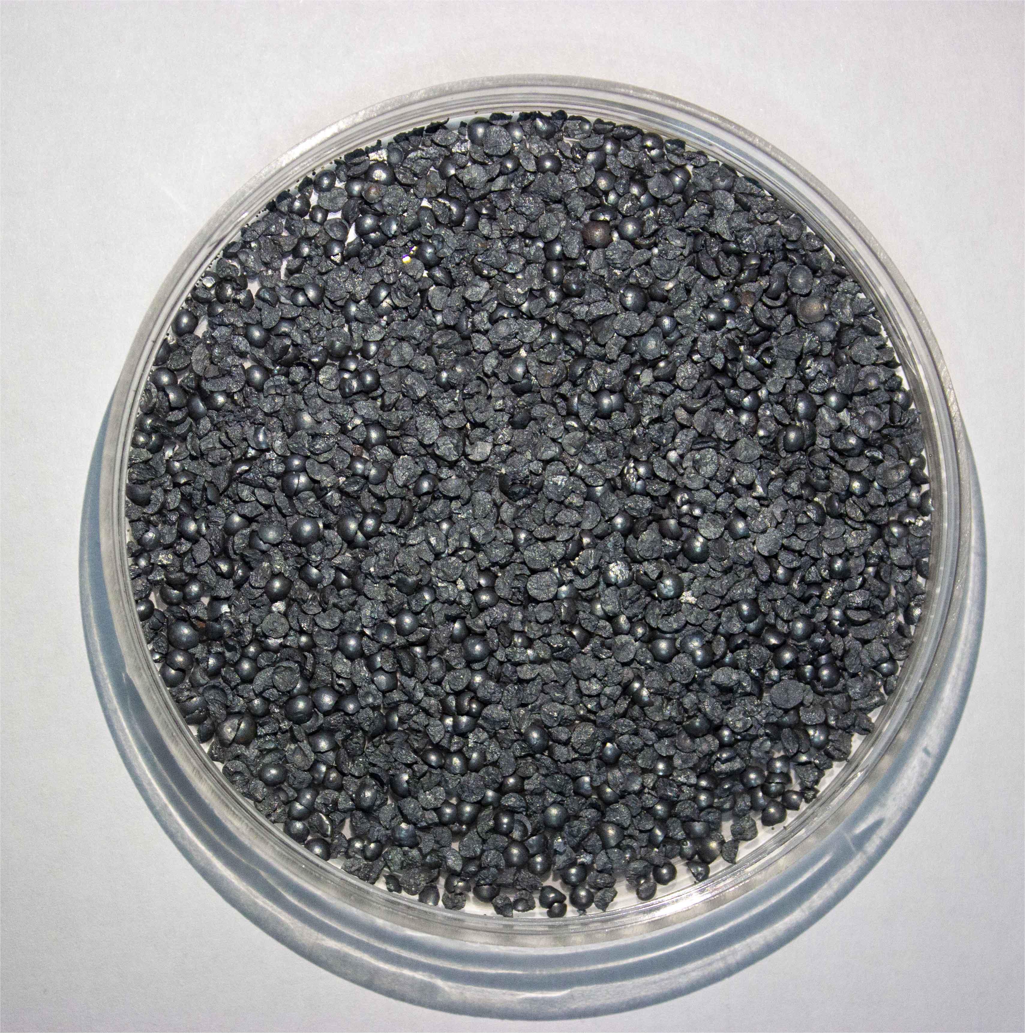 Abrasivo de arenado de grano de acero fundido con alto contenido de carbono