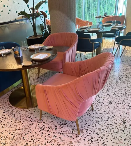 How to Select Soft Seating Hotel Furniture for Lobby and Lounge Areas