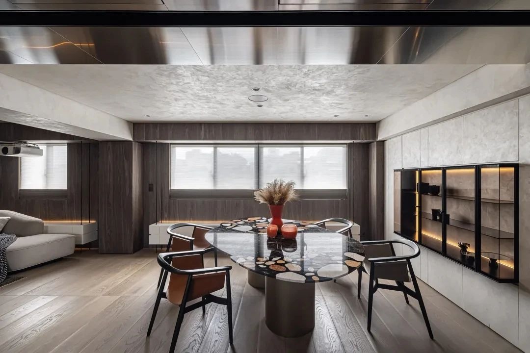 High-end hotel furniture manufacturing process