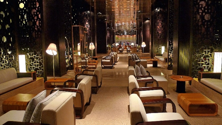 Why Custom Made Hotel Furniture Outperforms Off-the-Shelf Pieces