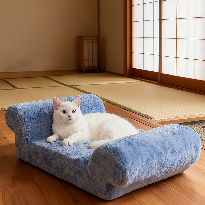 Plush Pet Sofa vs Traditional Pet Bed: Which Is Better for Comfort?