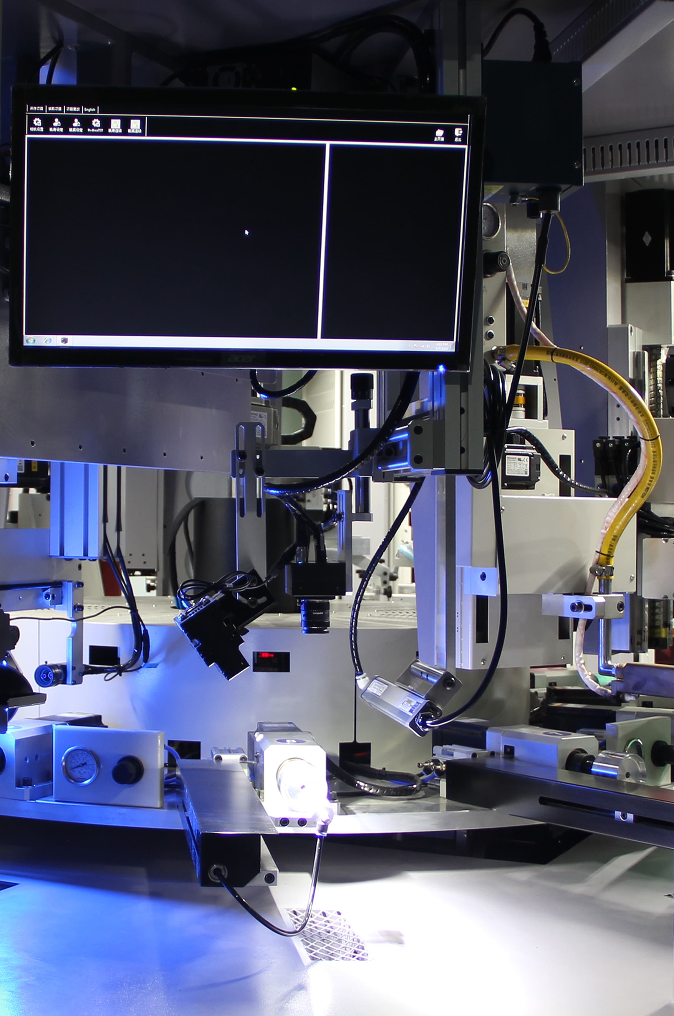 CCD Bottle Positioning & Dust Removal