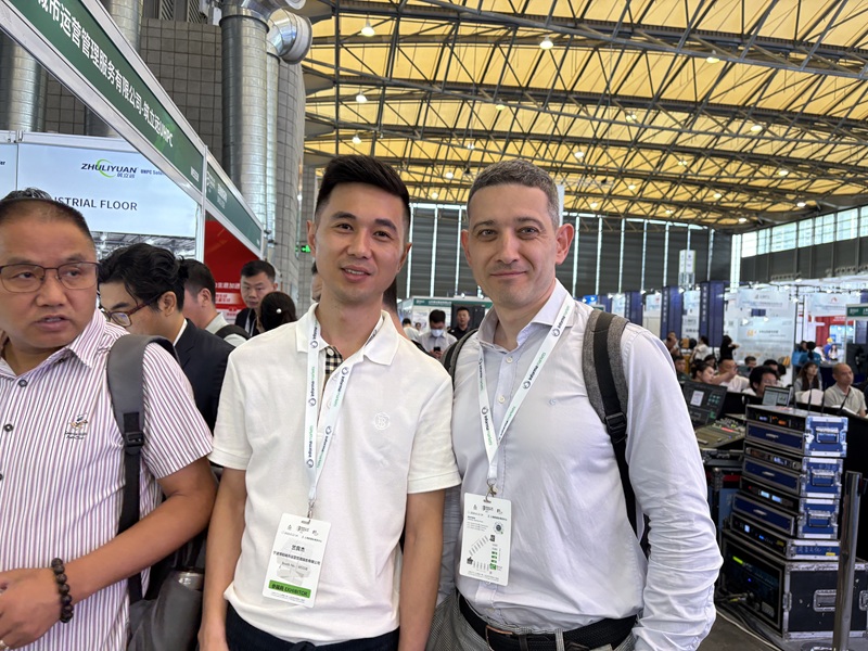 ZHULIYUAN representative with international client at World of Concrete Asia 2026 in Shanghai