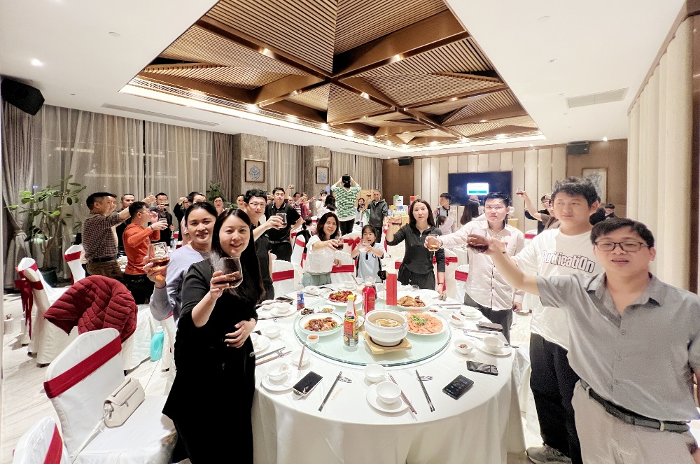 Deshang Company's Spring Festival Annual Party Concludes Successfully with Lucky Draws & Bonuses