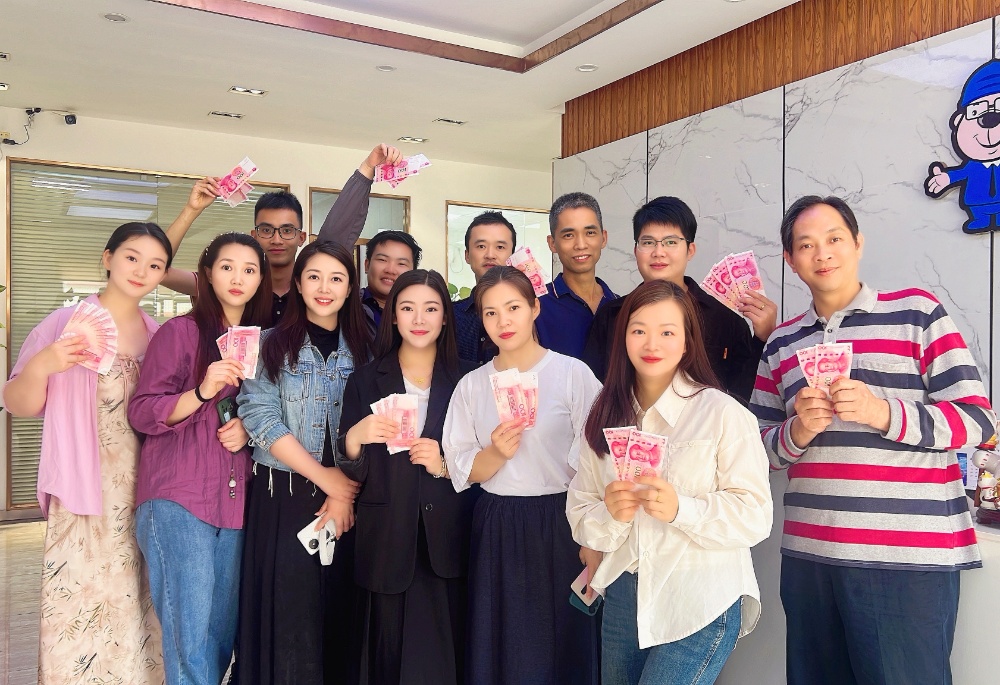 Deshang Annual Party Bonus Distribution Scene