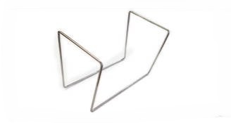 V-shaped wire bracket