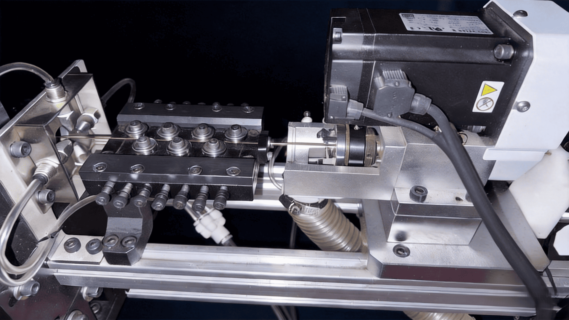 BL-3D-10300 10-Axis CNC Enameled Wire Bending Machine