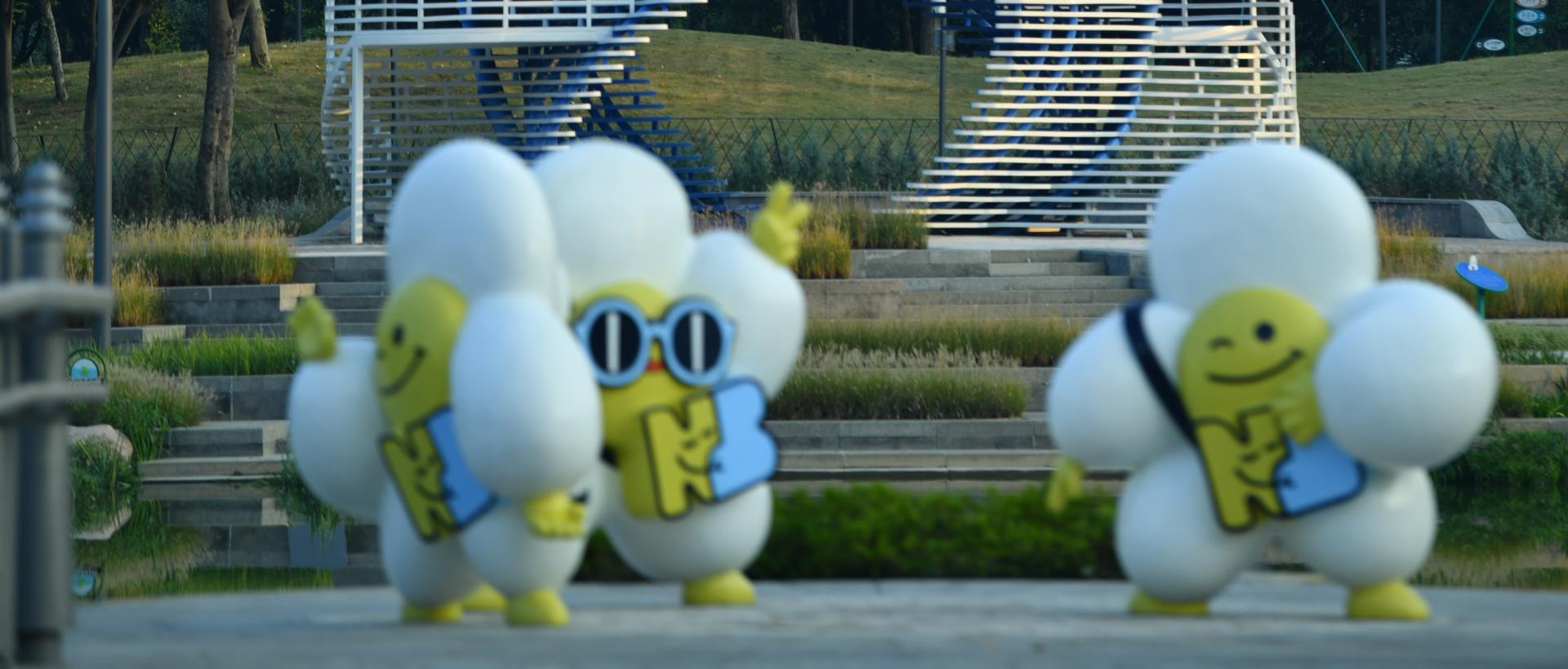 CHILDREN'S PARK IP MASCOT