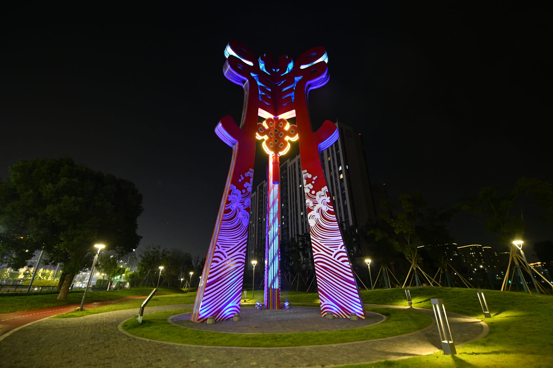 LIGHTING DISPLAY EFFECTS