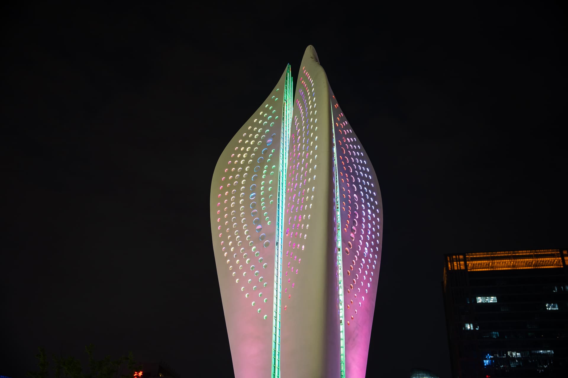 LIGHTING DISPLAY EFFECTS