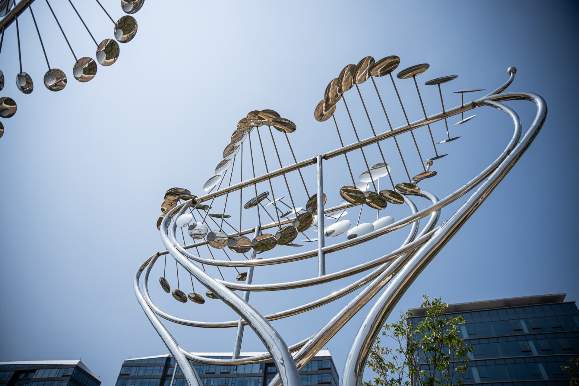 FISH SWARM 1 - KINETIC DEVICE