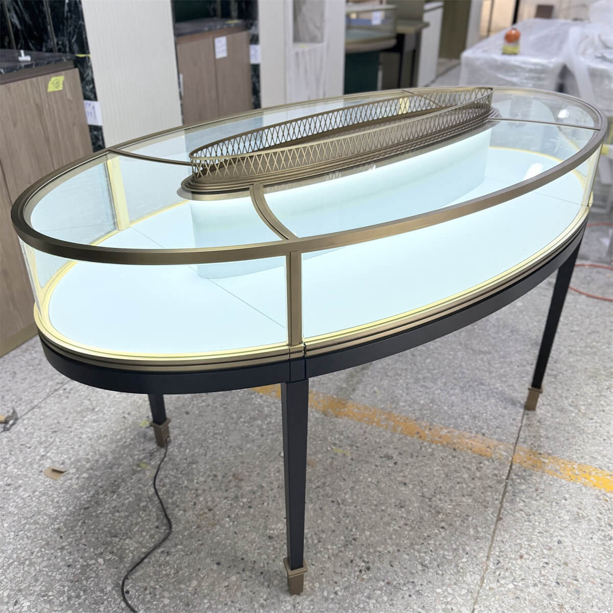Luxury Oval Island Jewelry Showcase - Island Series: Boutique Center-Floor Layout Solutions