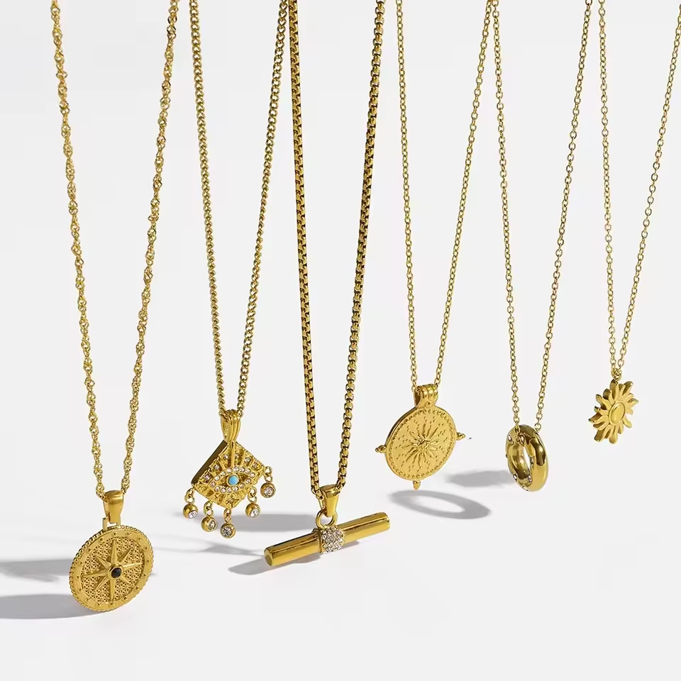 SSeeSY Contemporary Western Custom PVD 18k Gold Plating Waterproof Stainless Steel Pendant Necklaces with Zircon Stone