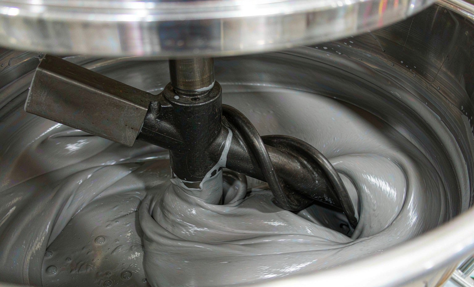 Why Vacuum, Not Mixer Speed, Removes Air from High-Solids Paste