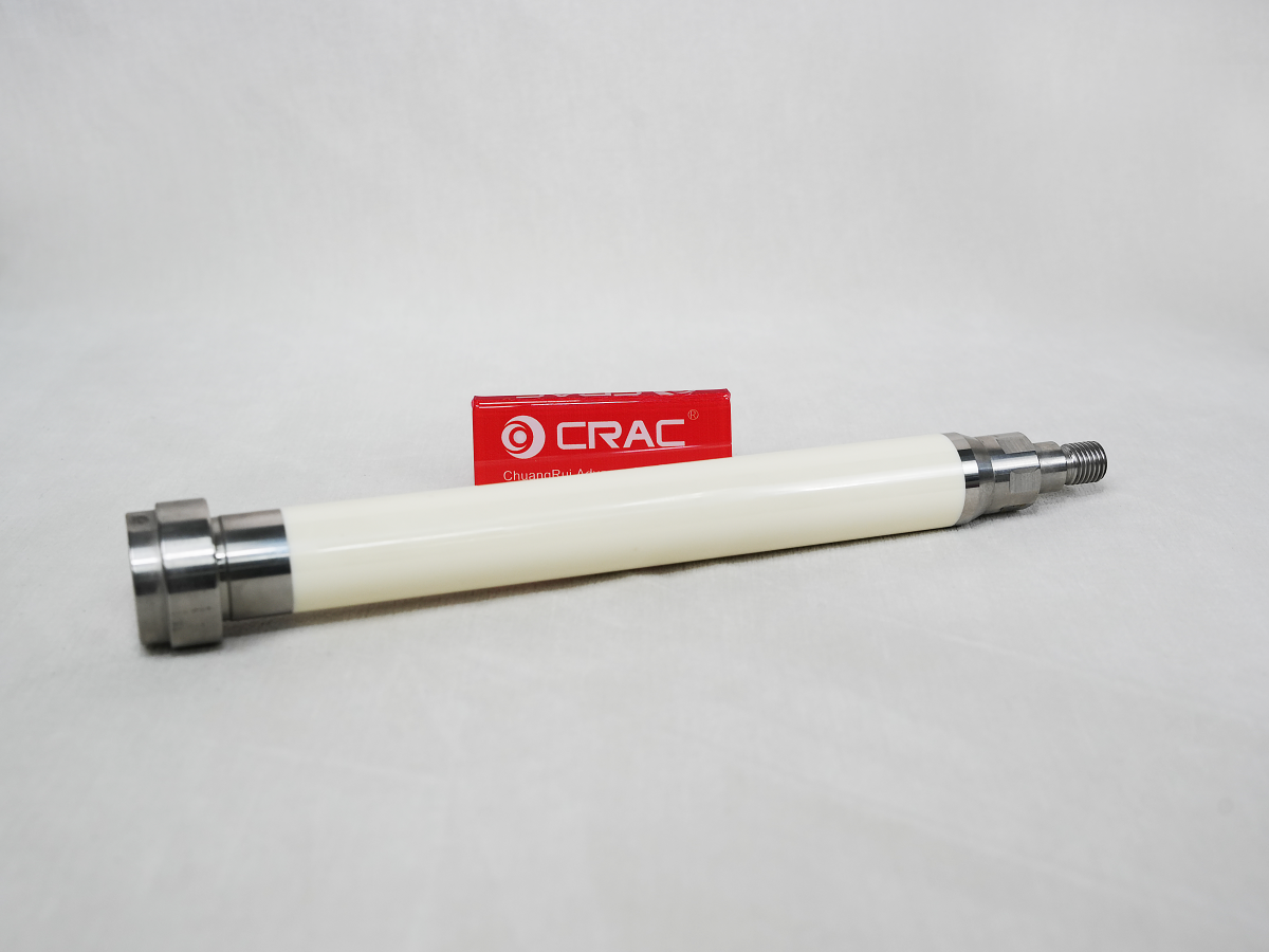 Single ceramic plunger horizontal view