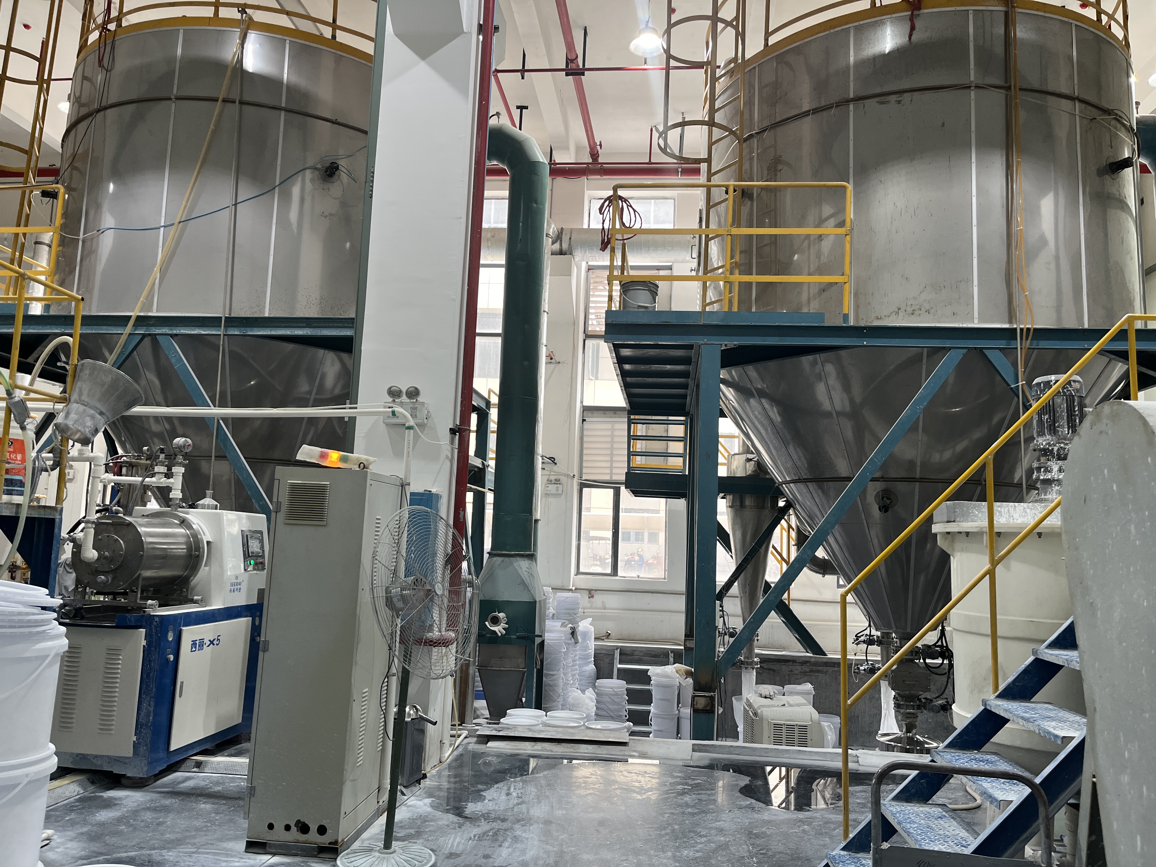 Spray Drying and Granulation Room for Ceramic Valve Powders